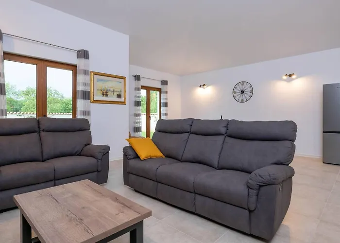 Evida By Interhome Ferienhaus Poreč