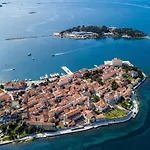 Nyaraló Evida By Interhome Poreč